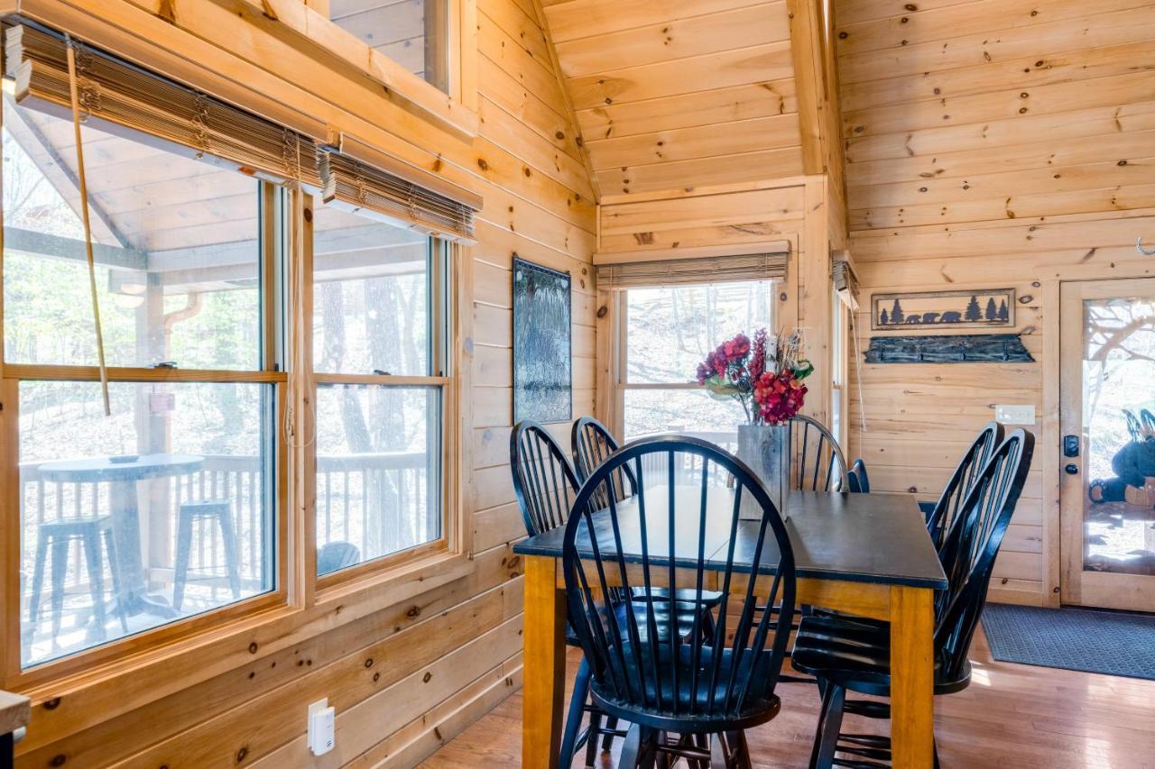 Blue Ridge Bear Bungalow Exteriér fotografie