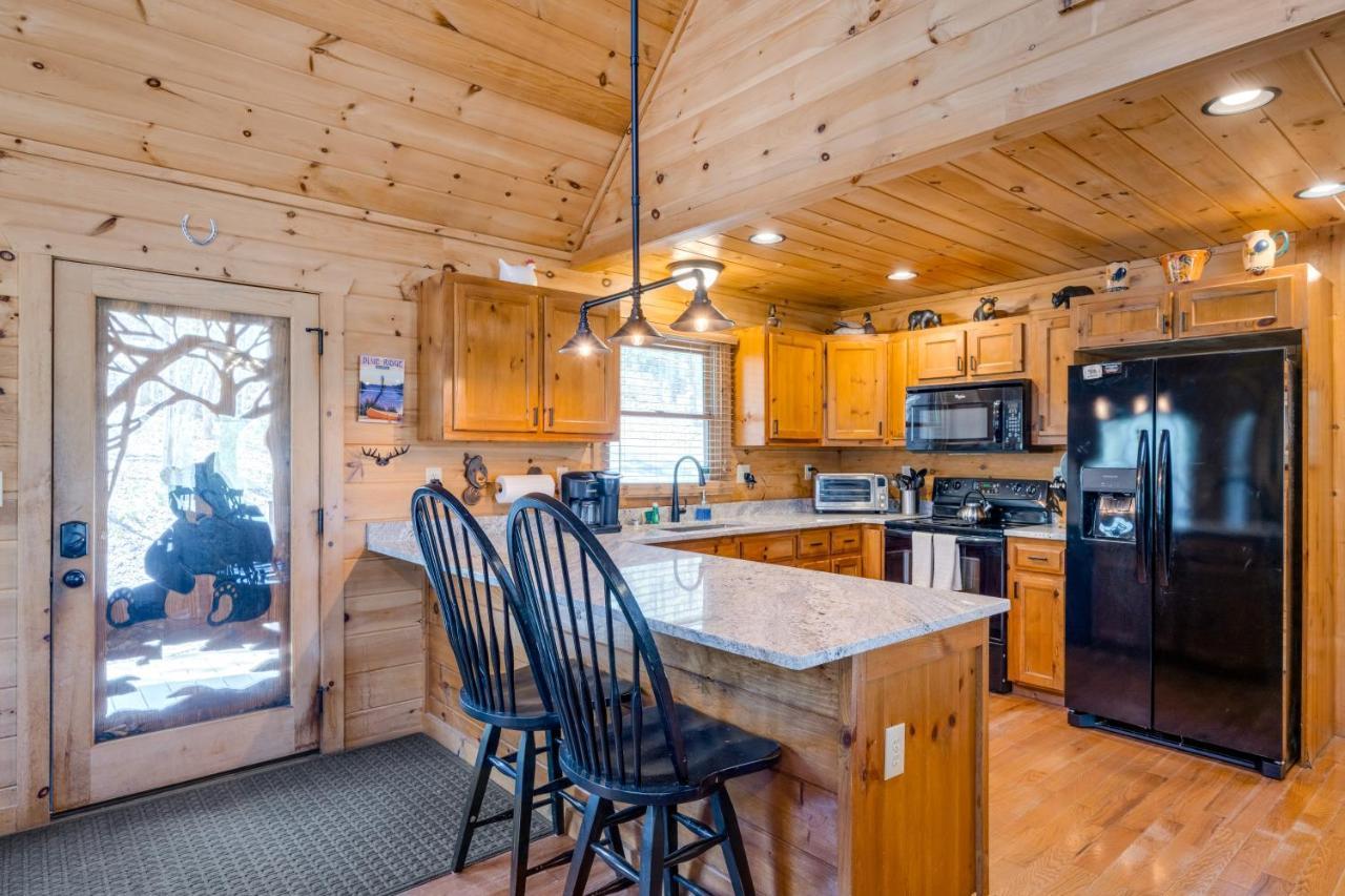 Blue Ridge Bear Bungalow Exteriér fotografie