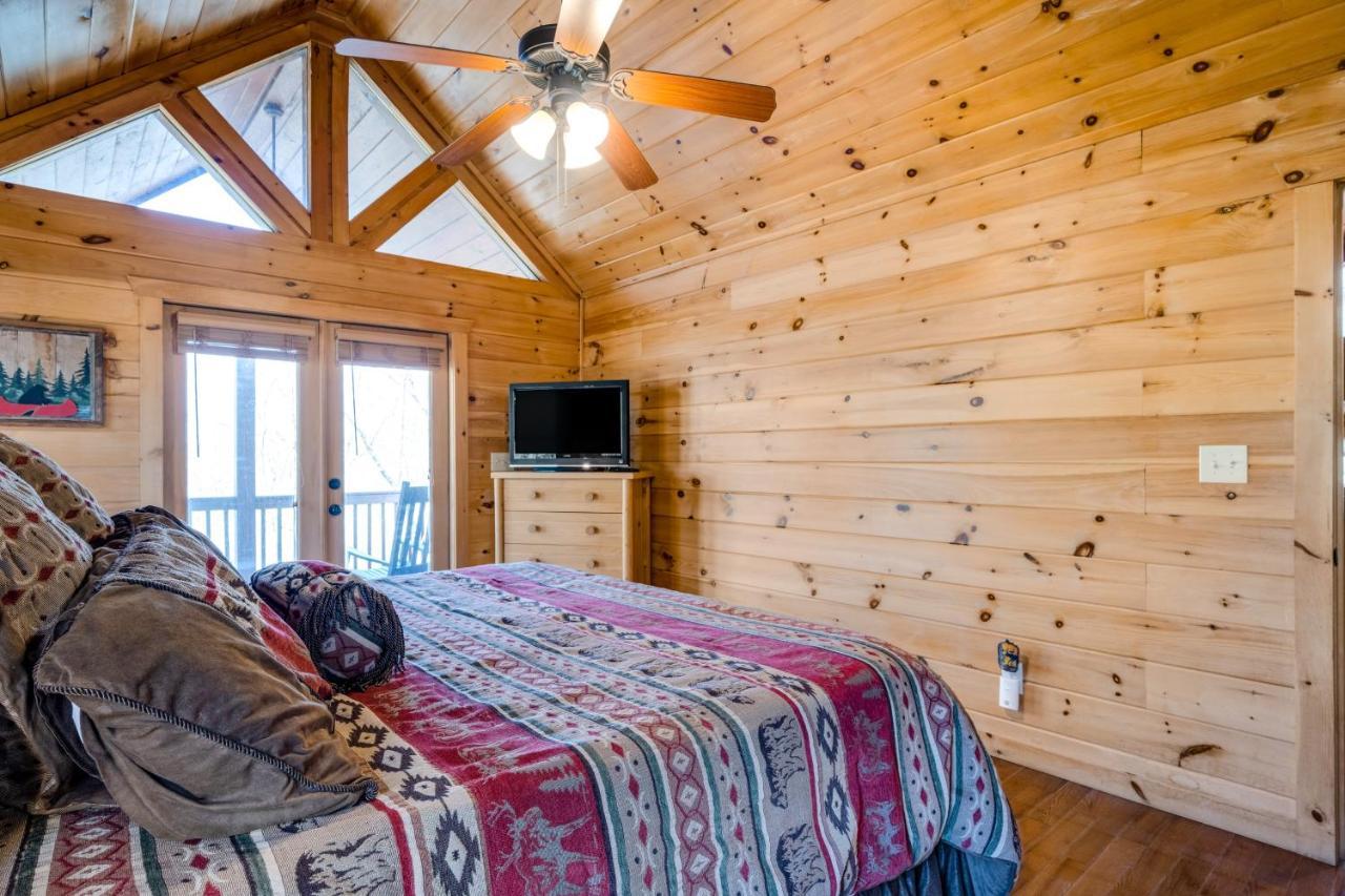 Blue Ridge Bear Bungalow Exteriér fotografie
